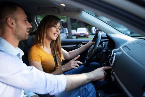 Learn the Basics of Beginner Driving Tips for Safe and Smooth Driving
