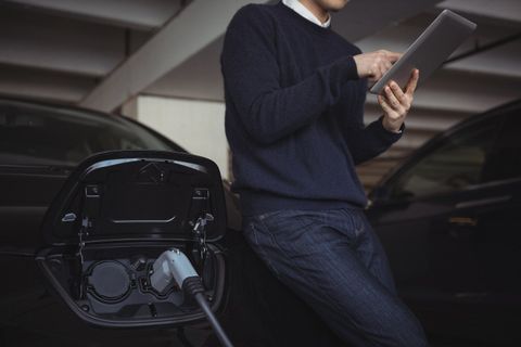 Discover How Hybrid Car Efficiency Improves Driving Performance and Fuel Usage